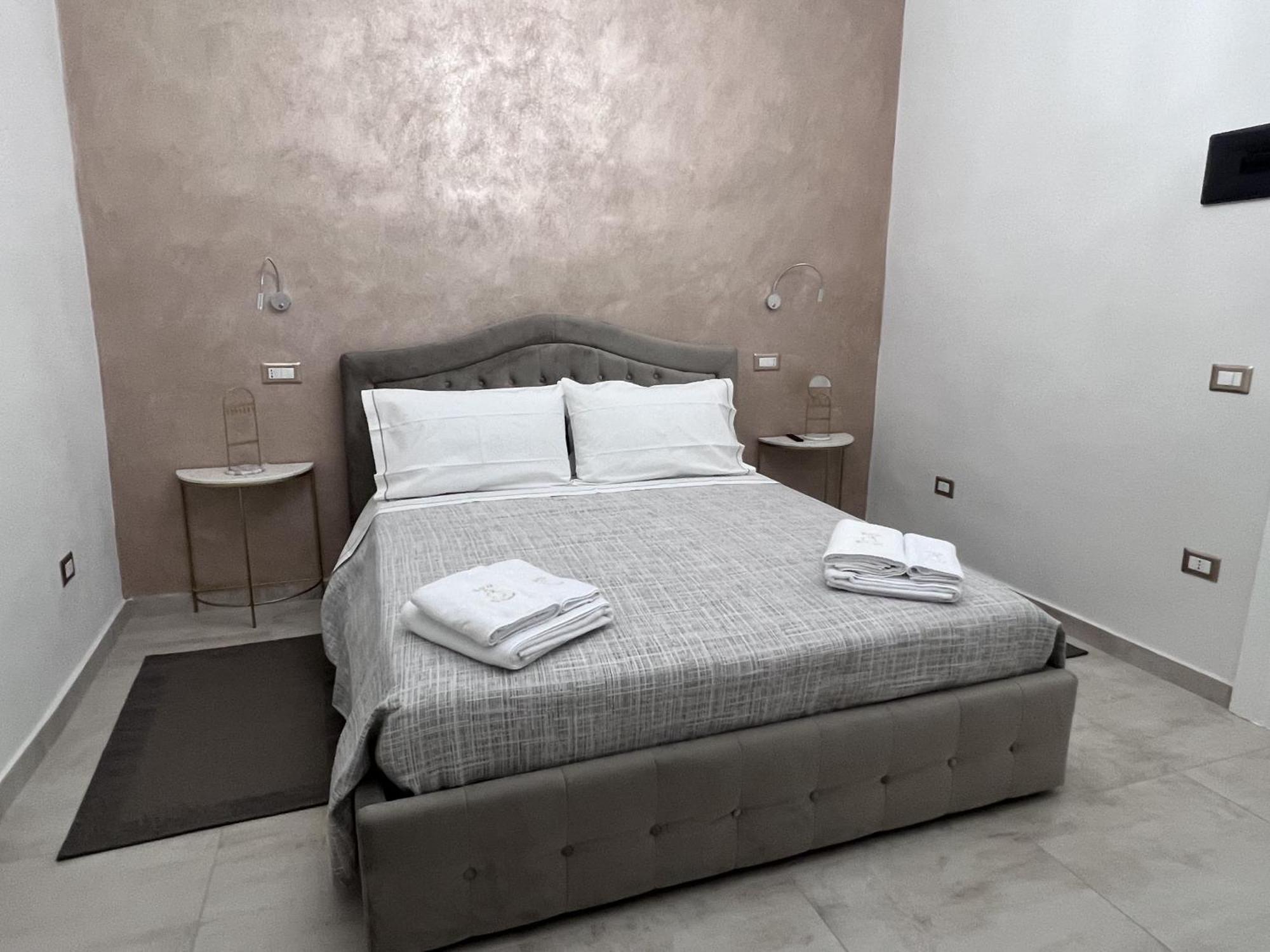 B&B San Nicodemo Ciro Luaran gambar